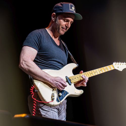 Dweezil zappa hendrix guitar hotsell