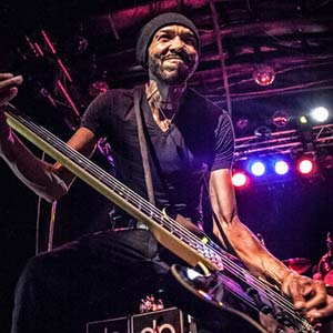 Photo: dUg Pinnick